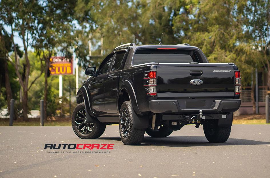 FORD RANGER ASSAULT GLOSS BLACK MILLED ACCENTS